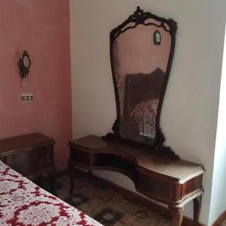 La Casa Di Donna Ciccina *