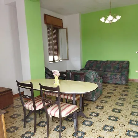 Ferienhaus La Casa Di Donna Ciccina Bovalino Superiore